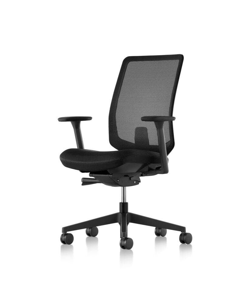 Redefining what an affordable work chair should be, Verus offers long- and short-term comfort and proper ergonomic support at an attainable price. 